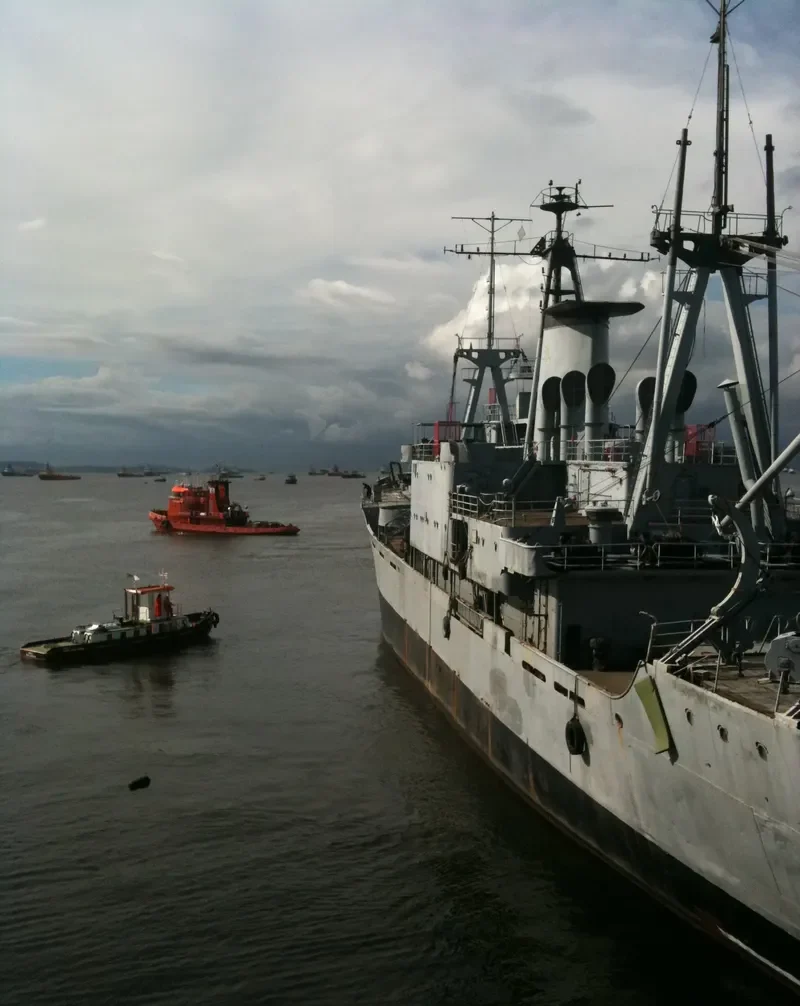 ISTAN BULL Tug Boat IMO 7351018 photo 3