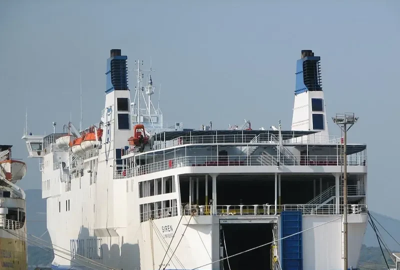 SIREN Ro-Ro IMO 7358743 photo 5