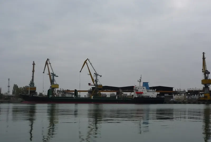 ROSSA Bulk Carrier IMO 7361520 photo 4