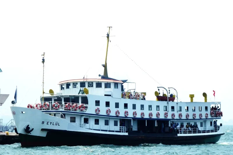 DOKUZ EYLUL Passenger Ship IMO 7364209 photo 6