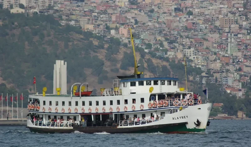 ALAYBEY Passenger Ship IMO 7364211 photo 3