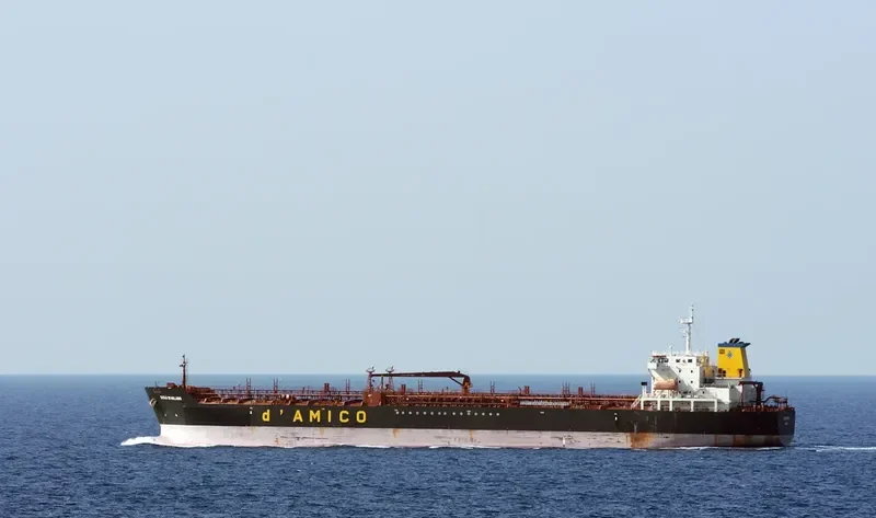 CIELO DI MILANO Tanker IMO 7365289 photo 3