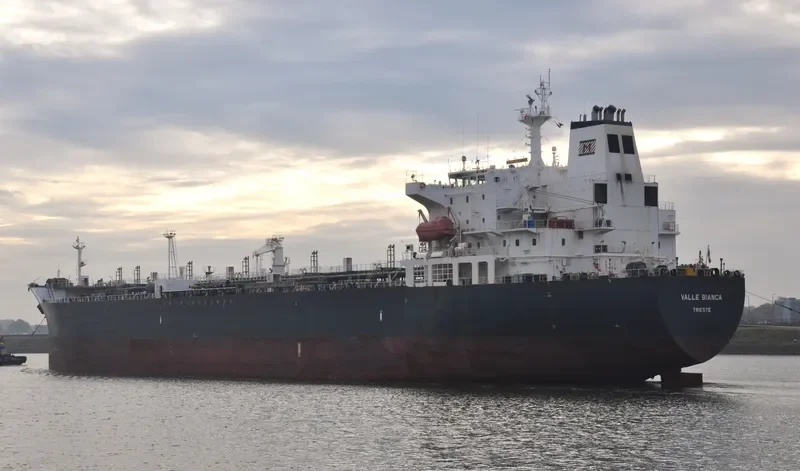 VALLE BIANCA Tanker IMO 7365291 photo 8