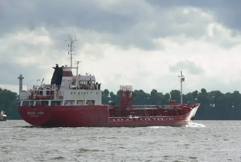 JAZI Tanker IMO 7365966 photo 9