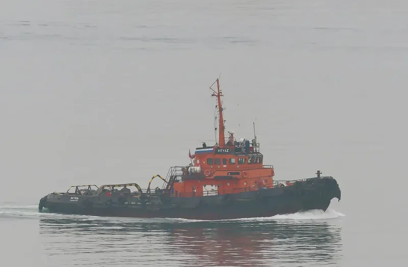 VITYAZ Tug Boat IMO 7367603 photo 2