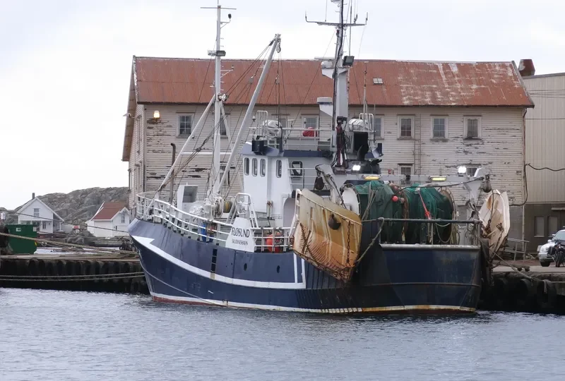 FLOSUND Fishing Vessel IMO 7368645 photo 5