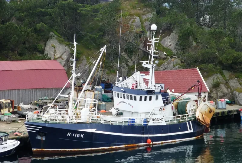 FLOSUND Fishing Vessel IMO 7368645 photo 8