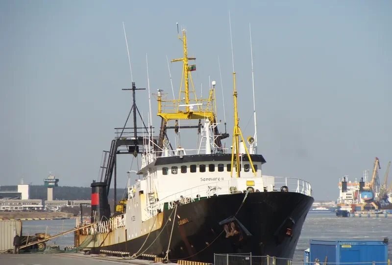 SAPPHIRE II Fishing Vessel IMO 7368803 photo 7