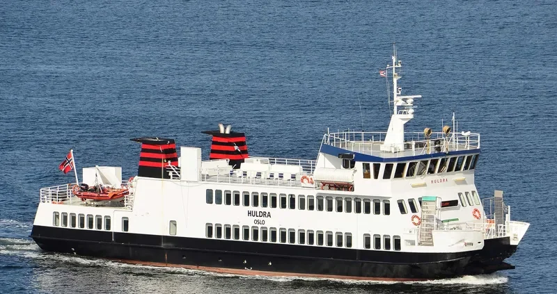 HULDRA Passenger Ship IMO 7368853 photo 5
