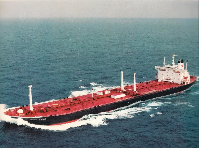 HALCYON Tanker IMO 7370557 photo 2