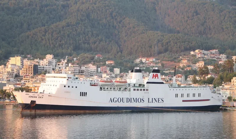 IONIAN SKY Ro-Ro IMO 7377567 photo 6
