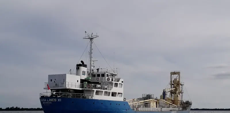TONASA LINE XI General Cargo IMO 7377672 photo 2