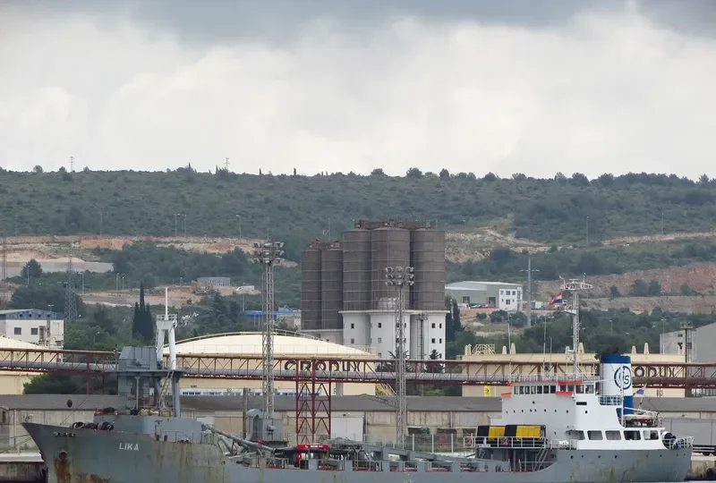 LIKA General Cargo IMO 7377701 photo 8