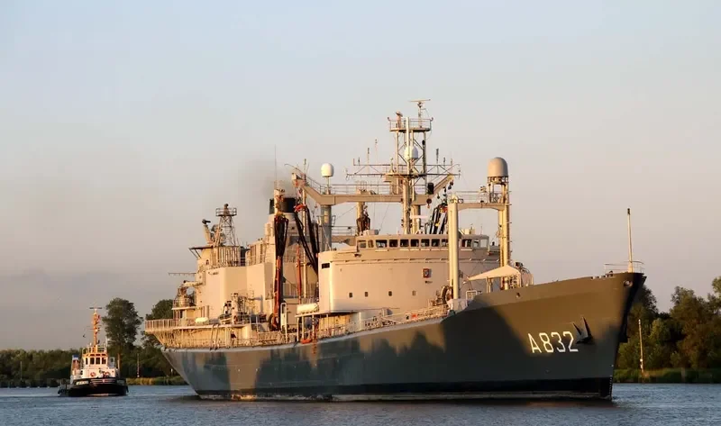 ZUIDERKRUIS Bunkering Vessel IMO 7382055 photo 7