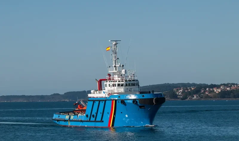 GIRAUL Tug Boat IMO 7384998 photo 2
