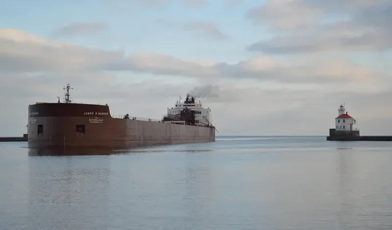 JAMES R.BARKER Bulk Carrier IMO 7390260 photo 4