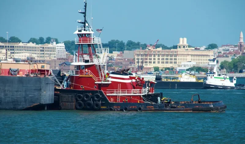 CHRISTINE M.MCALLISTER Tug Boat IMO 7390985 photo 2