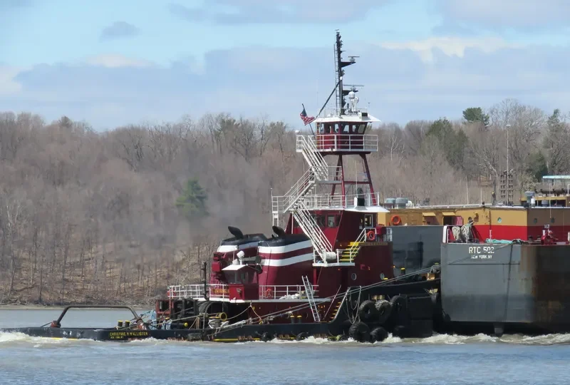 CHRISTINE M.MCALLISTER Tug Boat IMO 7390985 photo 5