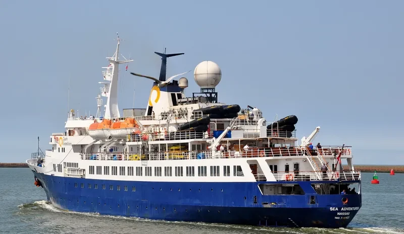 OCEAN ADVENTURER Passenger Ship IMO 7391422 photo 9