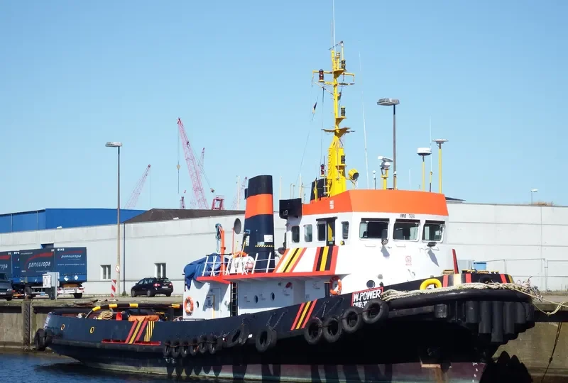 W POWER Tug Boat IMO 7392684 photo 8