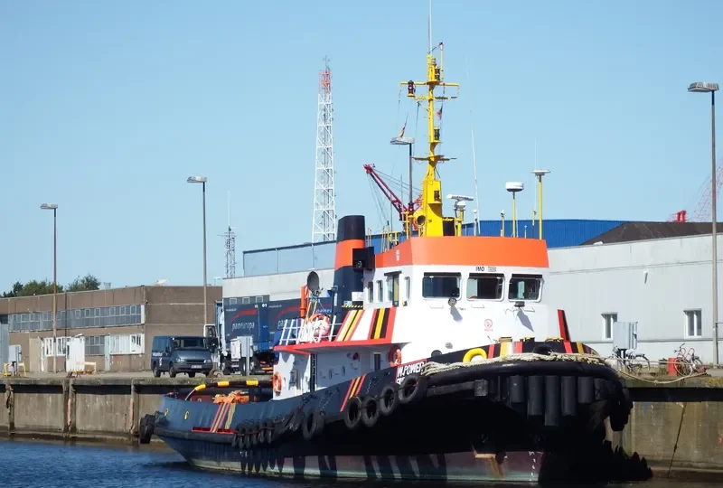 W POWER Tug Boat IMO 7392684 photo 9