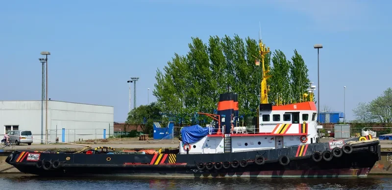 W POWER Tug Boat IMO 7392684 photo 10