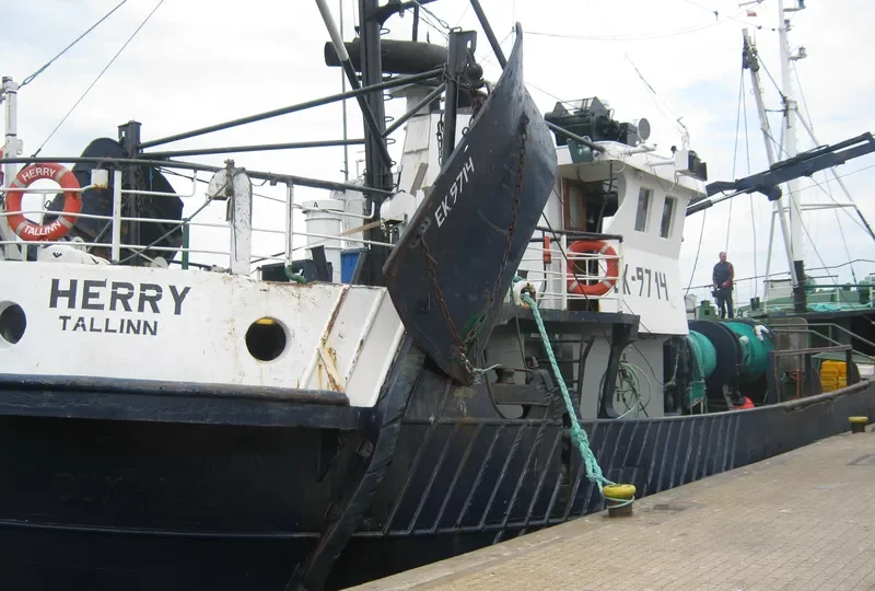 HERRY Fishing Vessel IMO 7393042 photo 7