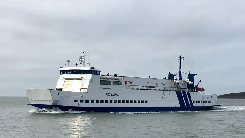 MIDSLAND Ro-Ro IMO 7393066 photo 9