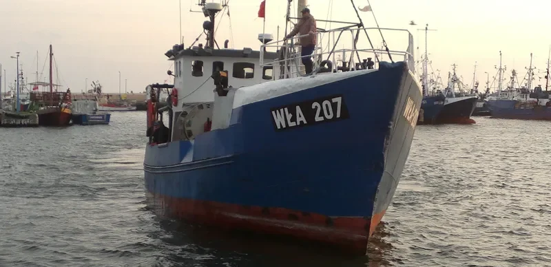 WLA 207 Fishing Vessel IMO 7393468 photo 3