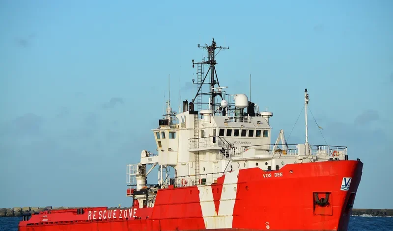 VOS DEE Offshore Supply Vessel IMO 7396563 photo 3