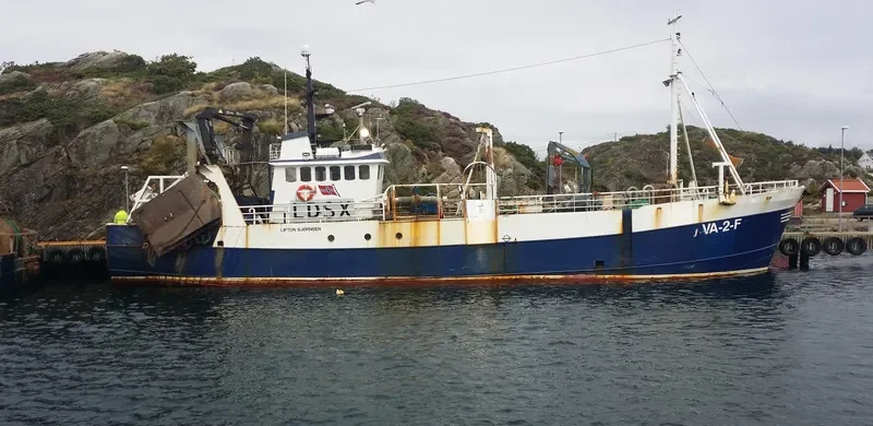 LIPTON BJOERNSEN General Cargo IMO 7396680 photo 2