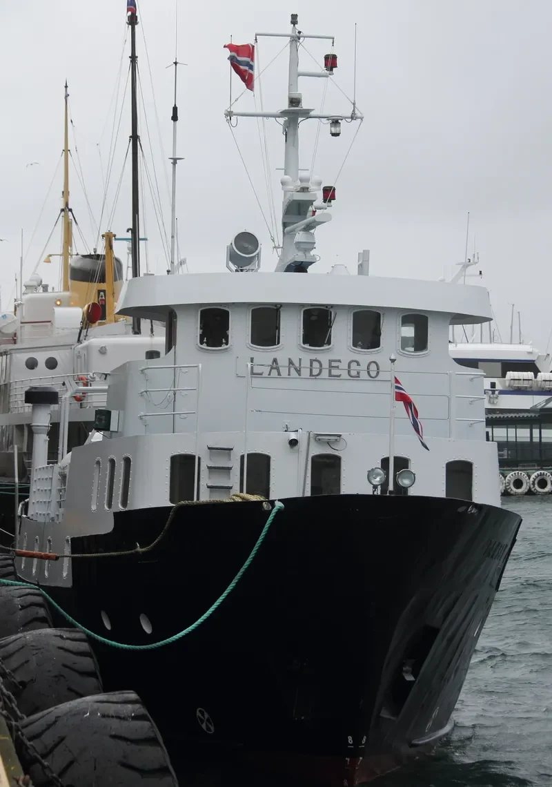 SLOGEN Passenger Ship IMO 7398482 photo 8