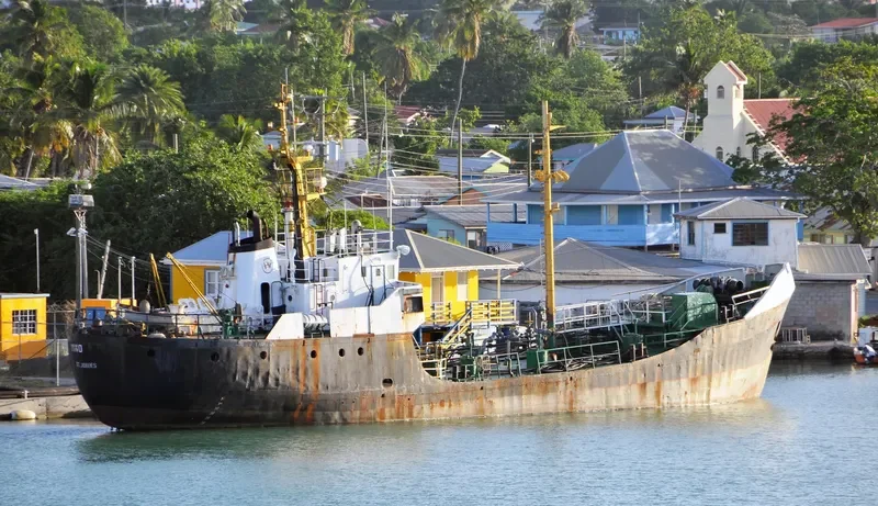 MINO 16 Tanker IMO 7398614