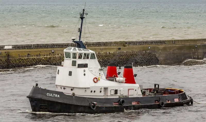 CULTRA Tug Boat IMO 7400364 photo 4