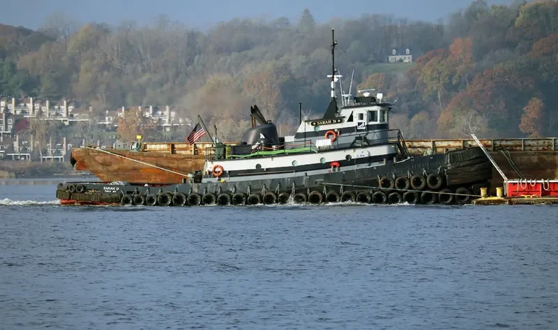 SARAH D Tug Boat IMO 7400510
