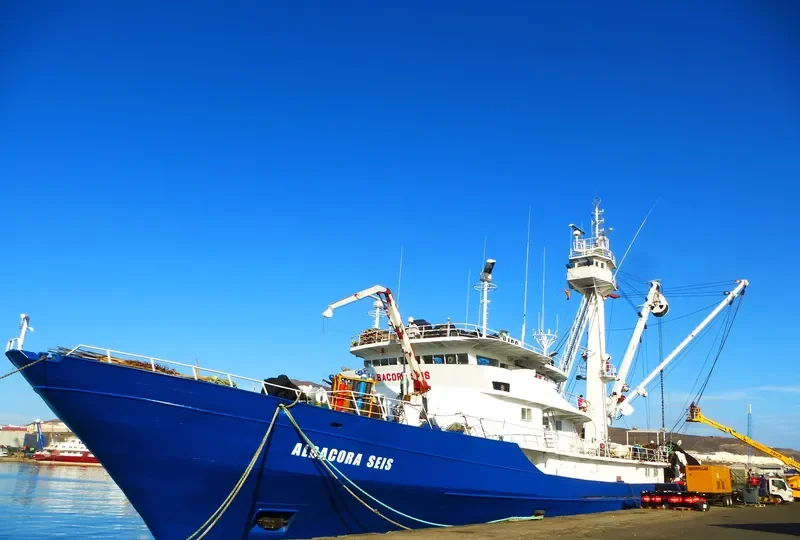 ALBACORA SEIS General Cargo IMO 7403627 photo 8