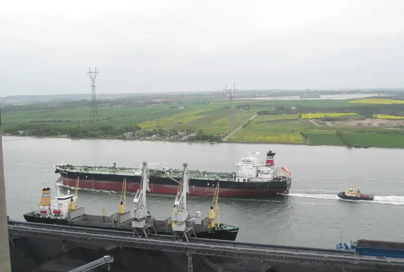 CAPT.MAHDI General Cargo Vessel IMO 7403706 photo 4