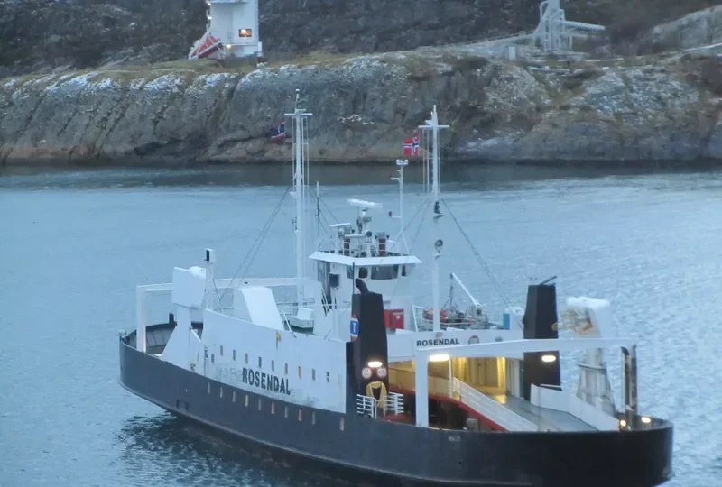 ROSENDAL Ro-Ro Vessel IMO 7405936 photo 7