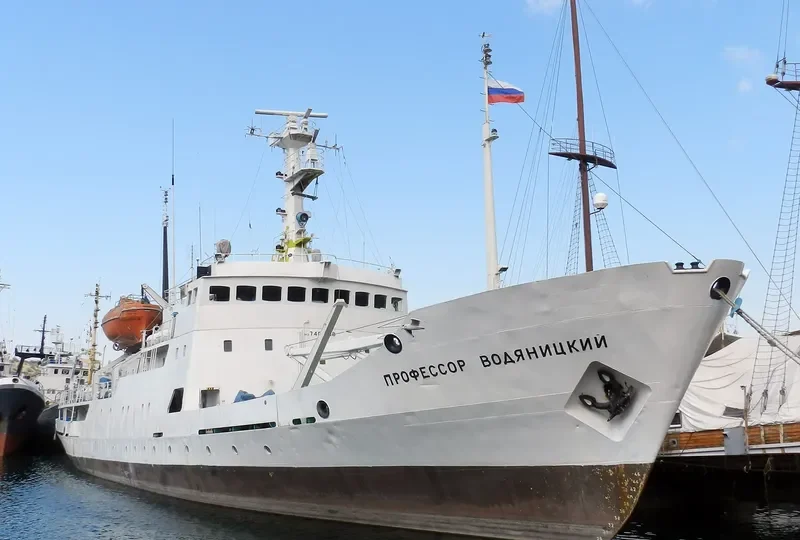 PROFESSOR VODYANITSKIY Passenger Ship IMO 7406148
