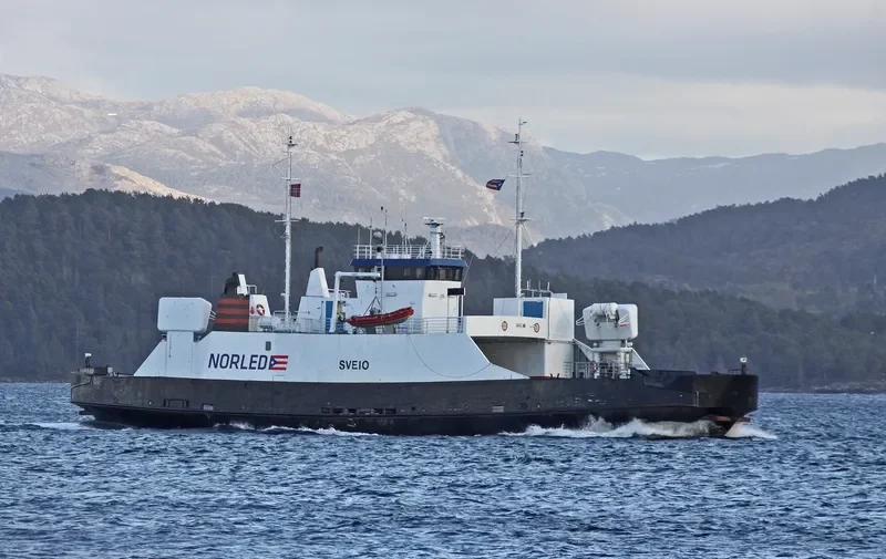 SVEIO Ro-Ro IMO 7407776 photo 9