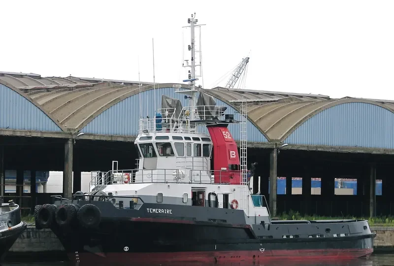TEMERAIRE Tug Boat IMO 7414705 photo 2