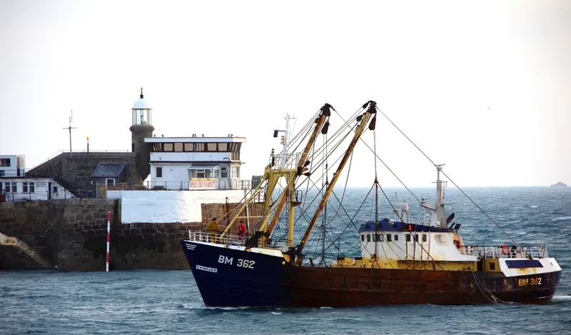 VAN DIJCK Fishing Vessel IMO 7416791 photo 10