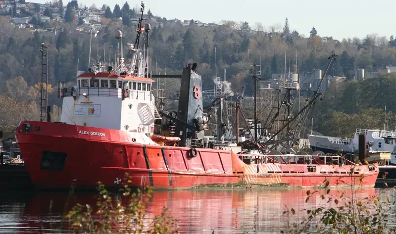 ALEX GORDON Offshore Vessel IMO 7420730 photo 10
