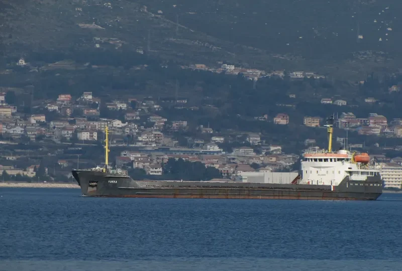 YUKKA General Cargo Vessel IMO 7421095 photo 3