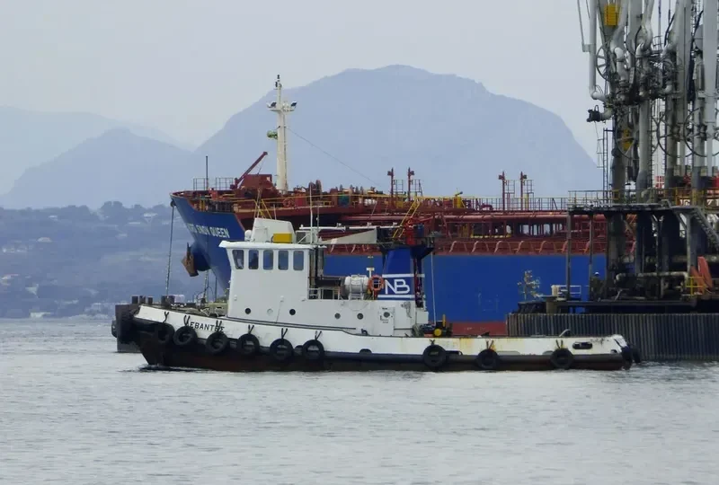 LEVANTES Tug Boat IMO 7422257 photo 4