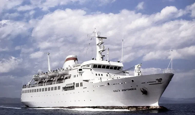 OLGA ANDROVSKAYA Passenger Ship IMO 7422908
