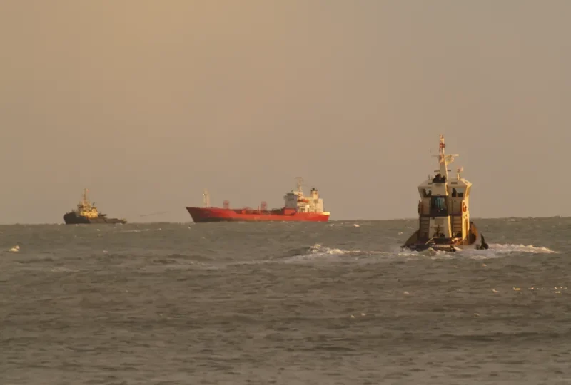 ASTOR Tanker IMO 7423641 photo 2