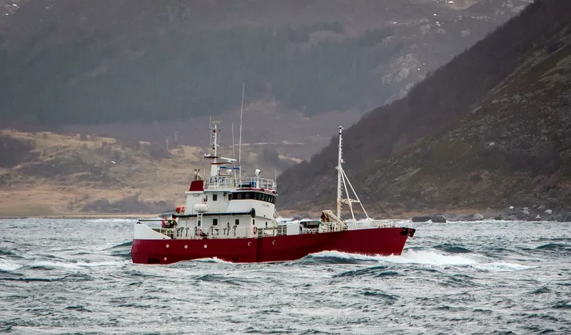 STO KURS Fishing Vessel IMO 7425211 photo 8