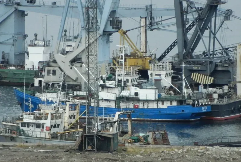 KARTESH Research Vessel IMO 7427051 photo 9
