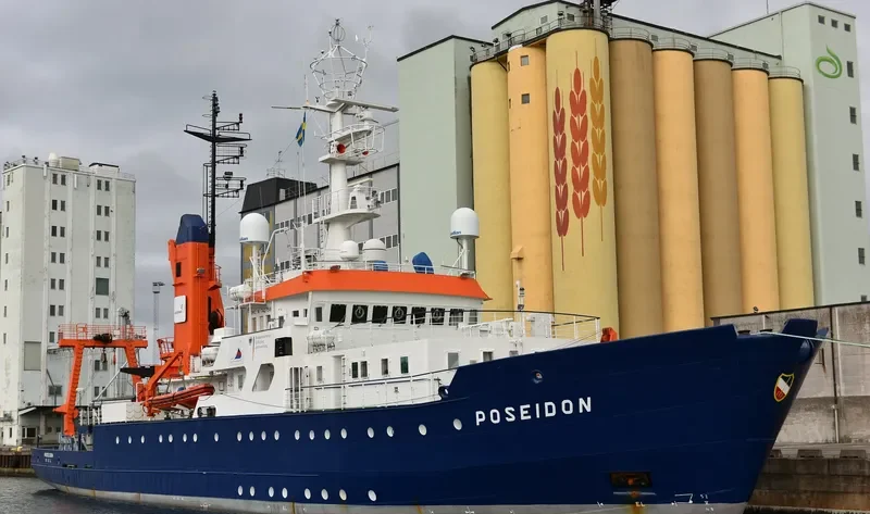SEA WATCH 4 General Cargo IMO 7427518 photo 6